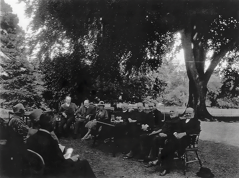 Garden meeting of the League on 22nd July 1927